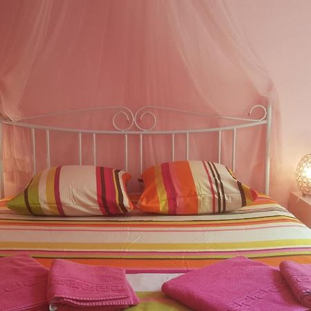 B&B La Vie En Rose Базель Екстер'єр фото